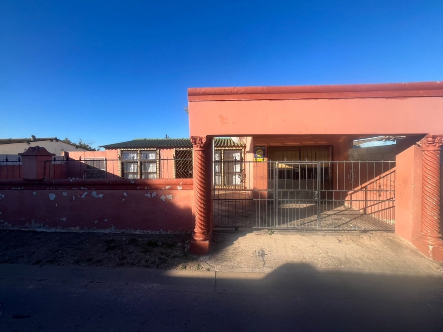 3 Bedroom Property for Sale in Kwazakhele Eastern Cape